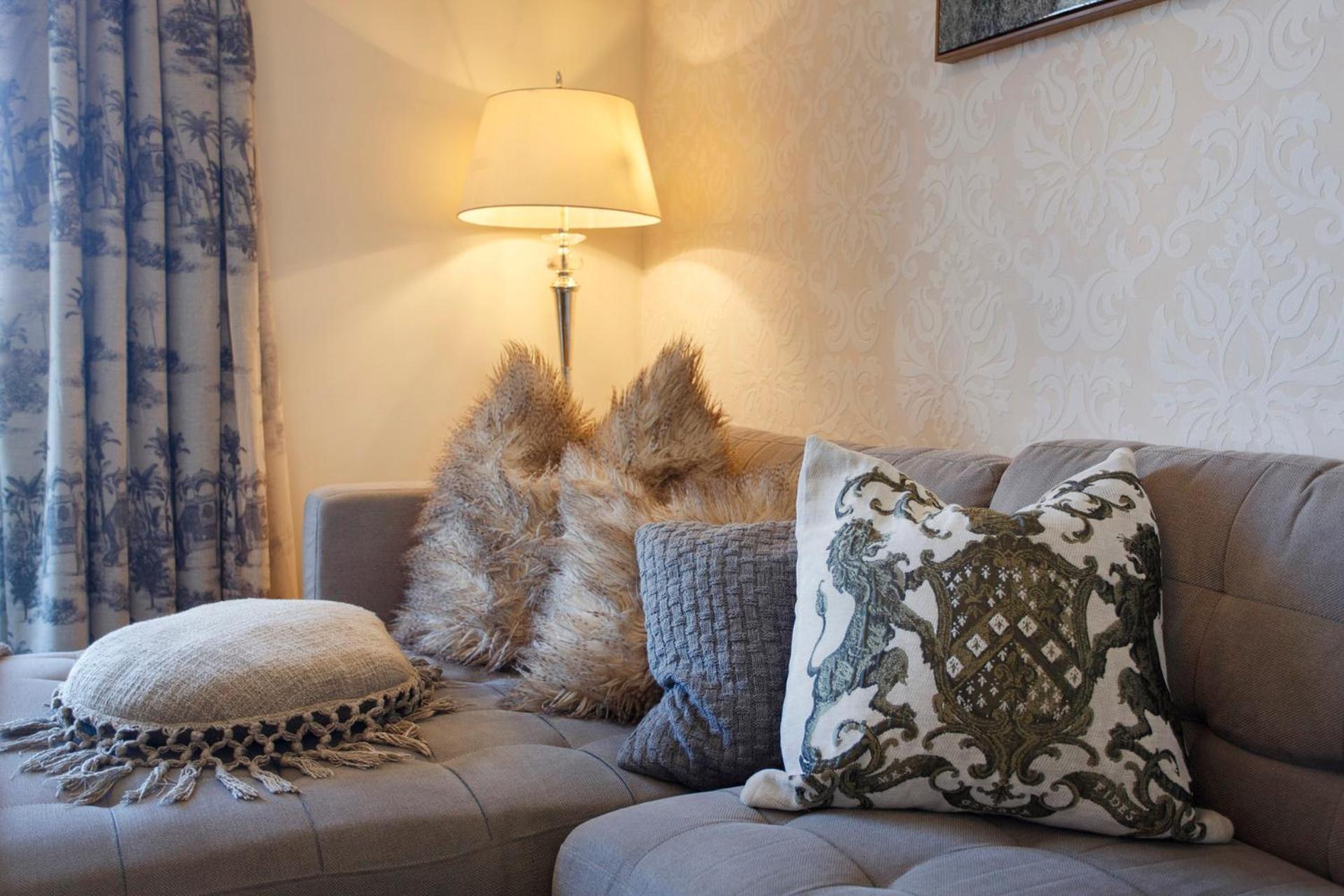 Apartment Hidden Gem - *
